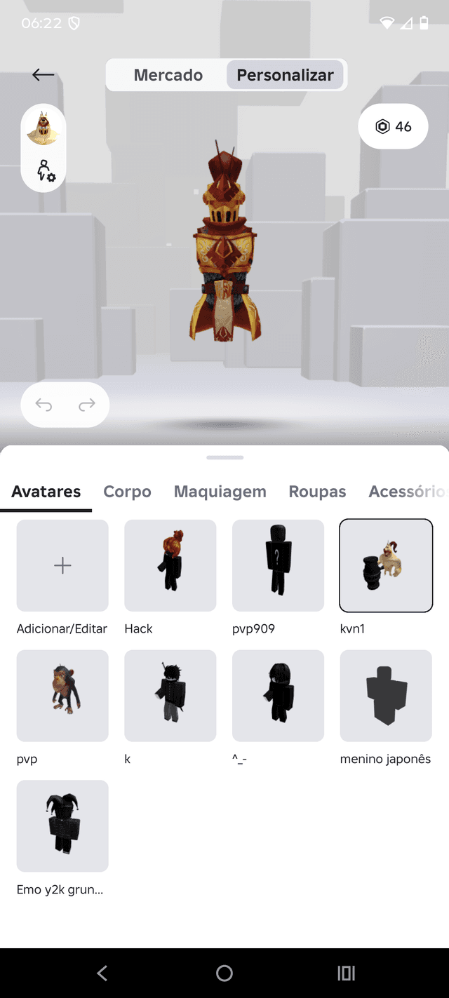 A conta tem martelo tapete muitas skins já foi gasto 4500 robux nela